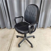 T1 Rolling Office Chair