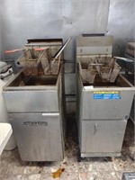 2 fryers (SEE DESCRIPTION)