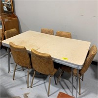 5FT LONG MID CENTURY KITCHEN TABLE W/ 6 MATCHING