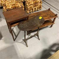 ROLLING WOOD 2-TIER TABLE, KIDNEY SHAPED TABLE,