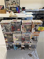 12 FUNKO POPS