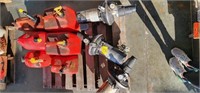 6 GAS CANS, 3 CRAFTSMAN CONVERTIBLE JET PUMPS 1