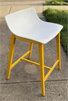 3 Modern Bar Stools - Lovely & Sturdy!