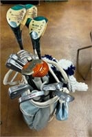 Ladies Golf Clubs ( NO SHIPPING)