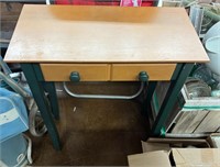 Small Stand with Drawer ( NO SHIPPING)