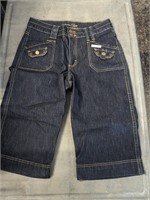 Sz 11 Capri jeans