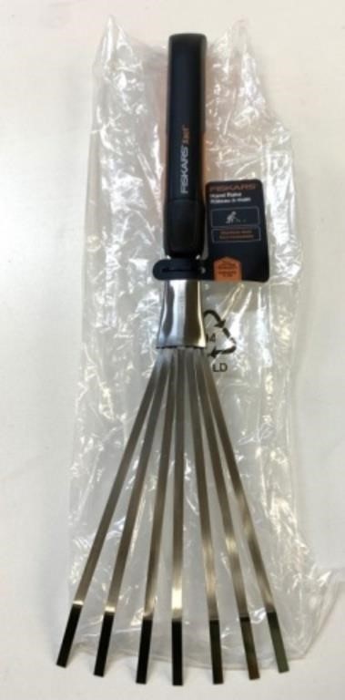 New Fiskars Xact Hand Rake