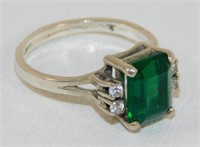 Sterling Silver Green Stone Ring - Size 7 ¾