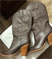 Ladies size 9.5,Miranda lambert cowboy boots gentl