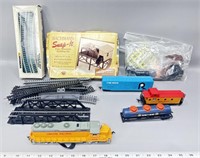 Bachman HO scale train track building kit and