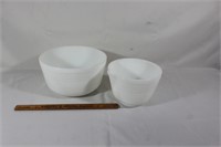 2  Vtg White Pyrex mixing bowls
