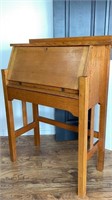 Solid oak desk with drawer, craftsman style,