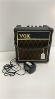 VOX DA5 guitar amp- works per consigner. Power