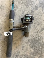 Shimano 1000 Open Face Fishing Rod and Reel