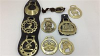 Horse brass medallions, 8 pcs and buckle