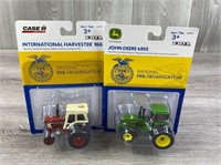 John Deere 4955 FFA, International Harvester 966