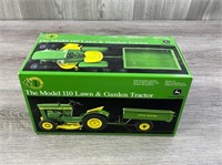 John Deere 110 Lawn & Garden Tractor & Wagon,