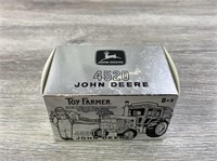 John Deere 4520, Toy Farmer, 2001 NFTS, Collector