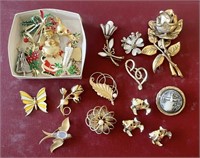 Mixed Lot of Vintage Brooches / Pins - Some wear