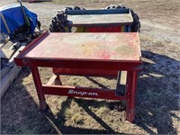 Snap-On Hydraulic Cylinder Metal Work Bench