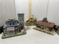 Partylite Village Houses including train station,