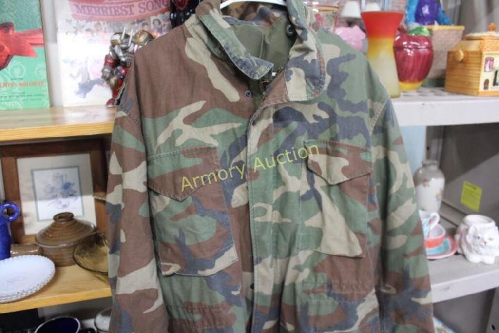 LARGE MILITARY CAMO JACKET