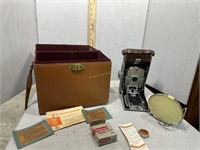 Polaroid Land Camera Model 95 B with case and