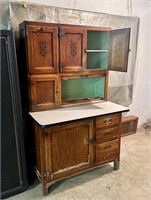 Vintage Hoosier Style Cabinet *SEE DESC* HAS WEAR