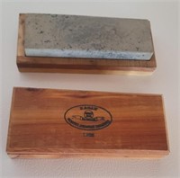 Ka-Bar oilstone sharpening stone 1359