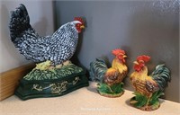 Cast iron chicken door stop and pair of rooster