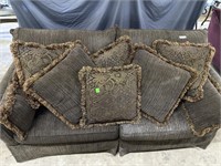 Broyhill Decorative Couch with several