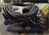 Emglo Gas Air Compressor w/ 5.5hp Honda Engine