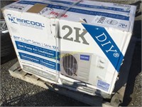 E2. UNUSED Mrcool 12k heat pump air conditioner