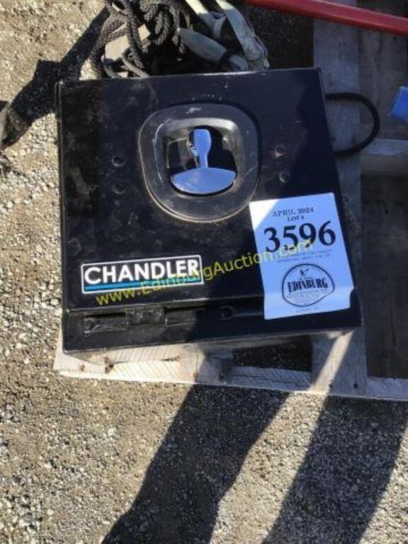 E2. Chandler truck box