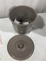 COMMODE BUCKET FOR HEPO PORTABLE COMMODES