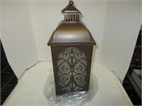 Valerie Parr Hill Lantern