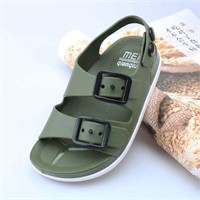 Qian Qui Boy's 31 (13 US) Sandal, Green 31 EUR (13