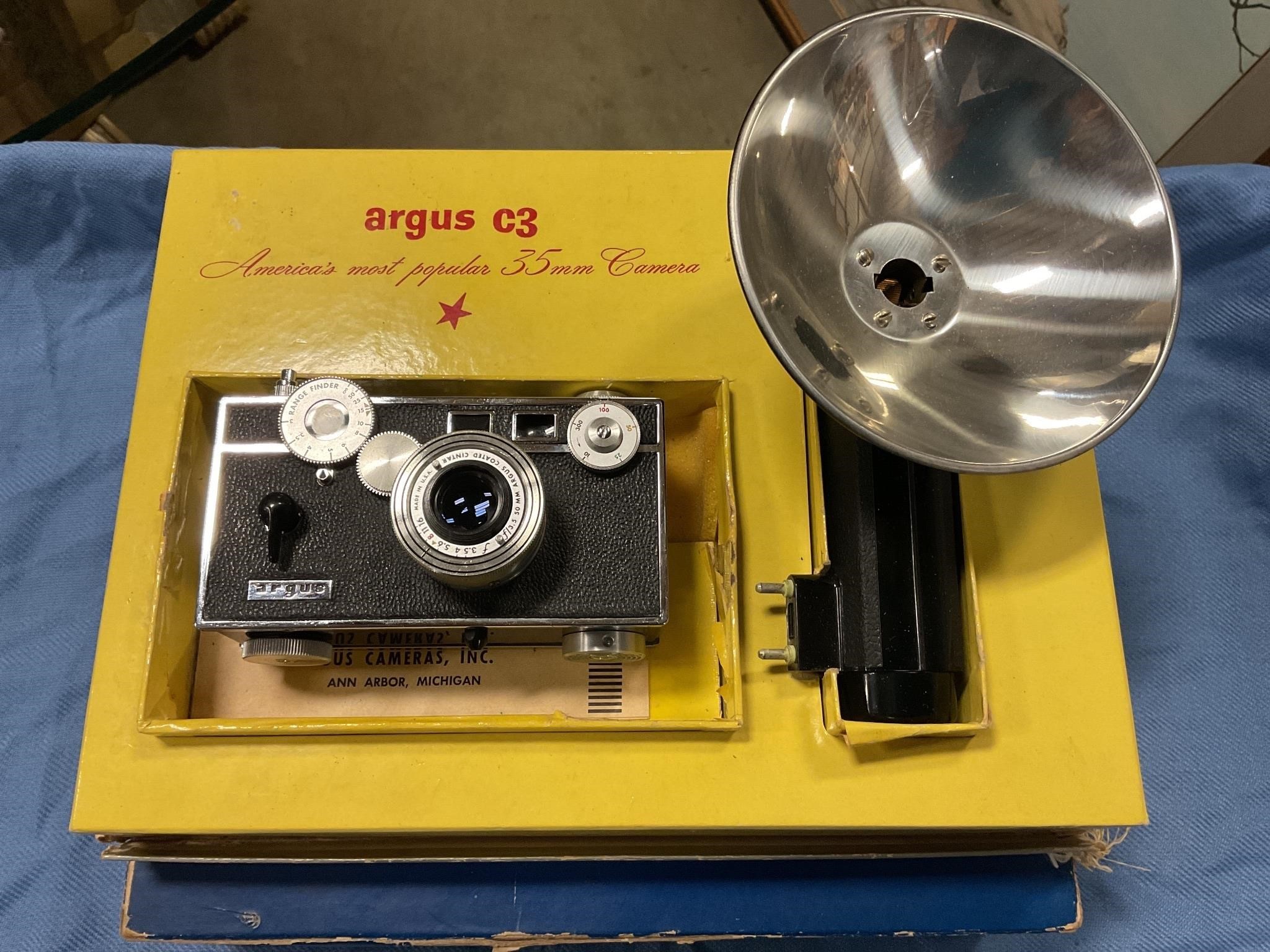 Vintage Argus C3 35mm  Camera in orig box