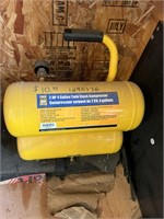 2 HP 4 Gallon Air Compressor