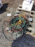 d1 lot of extension cords