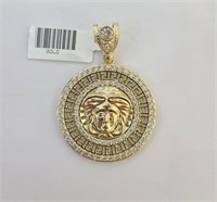 10 Kt Yellow Gold Greek Key Design Pendant