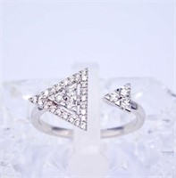 .35 Ct Diamond Contemporary Design Ring 14 Kt