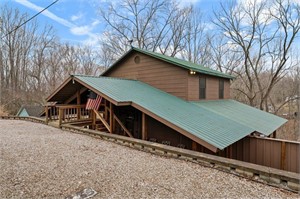 1260 sq ft home with 0.43 +/- acres