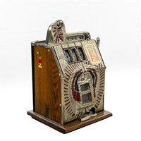 Coin Op "Mills" Silent War Eagle Slot Machine
