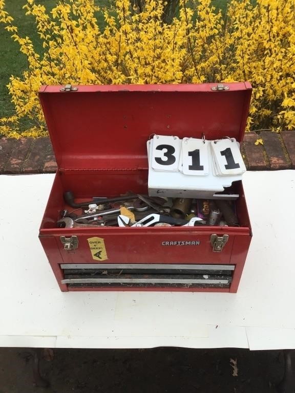 CRAFT MAN TOOL BOX WITH WRENCHES AND TOOLSÂ