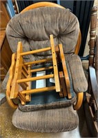 Platform Rocker ( NO SHIPPING)