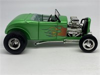 ERTL FORD 1:24 FORD DEUCE COUPE AS IS