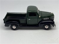 MOTO MAX 1:24 1941 PLYMOUTH TRUCK AS IS