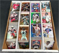 Football Sport Cards in 3,200 Count Box