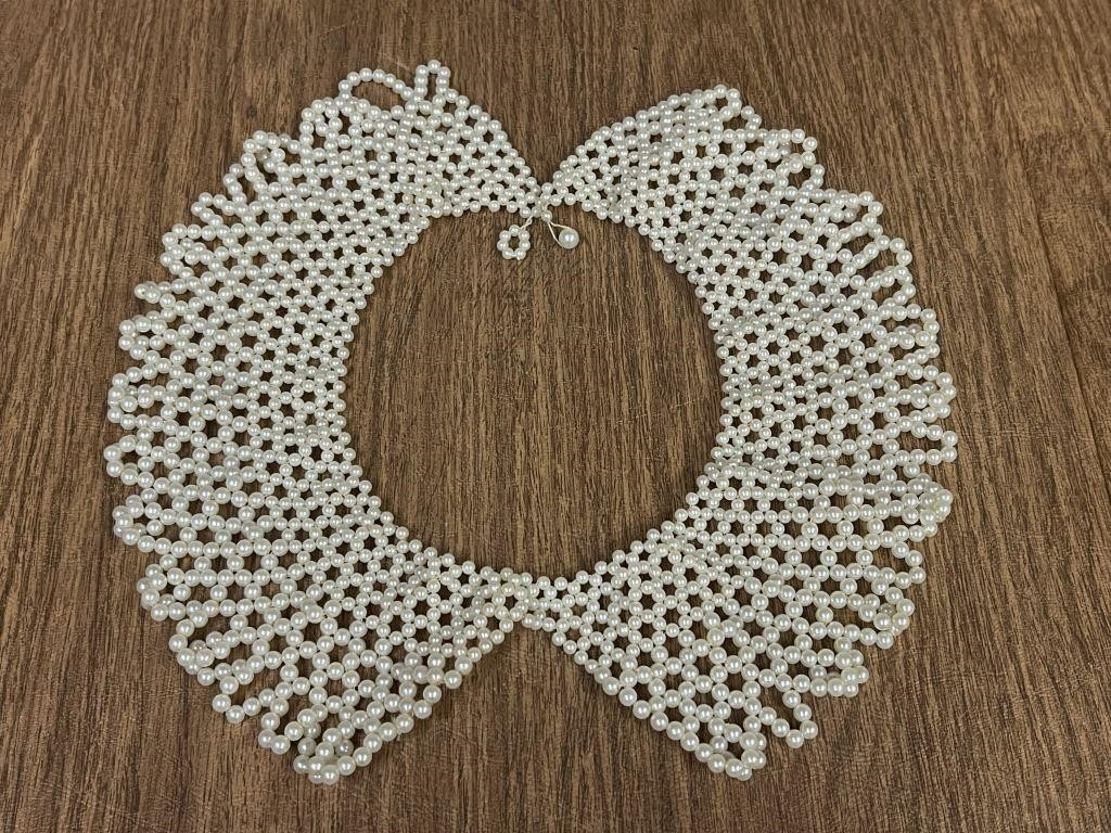 Vintage Beaded Collar